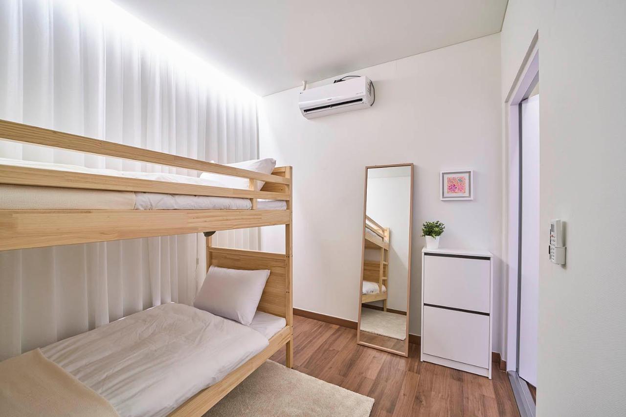 Futon Guesthouse Сеул Экстерьер фото